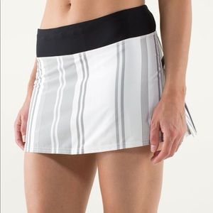 Lululemon tennis skirt - Pace Setter Groovy Stripe
